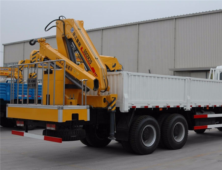 XCMG Official 5 ton truck mounted crane China mini Crane SQ5ZK2Q knuckle boom crane Price